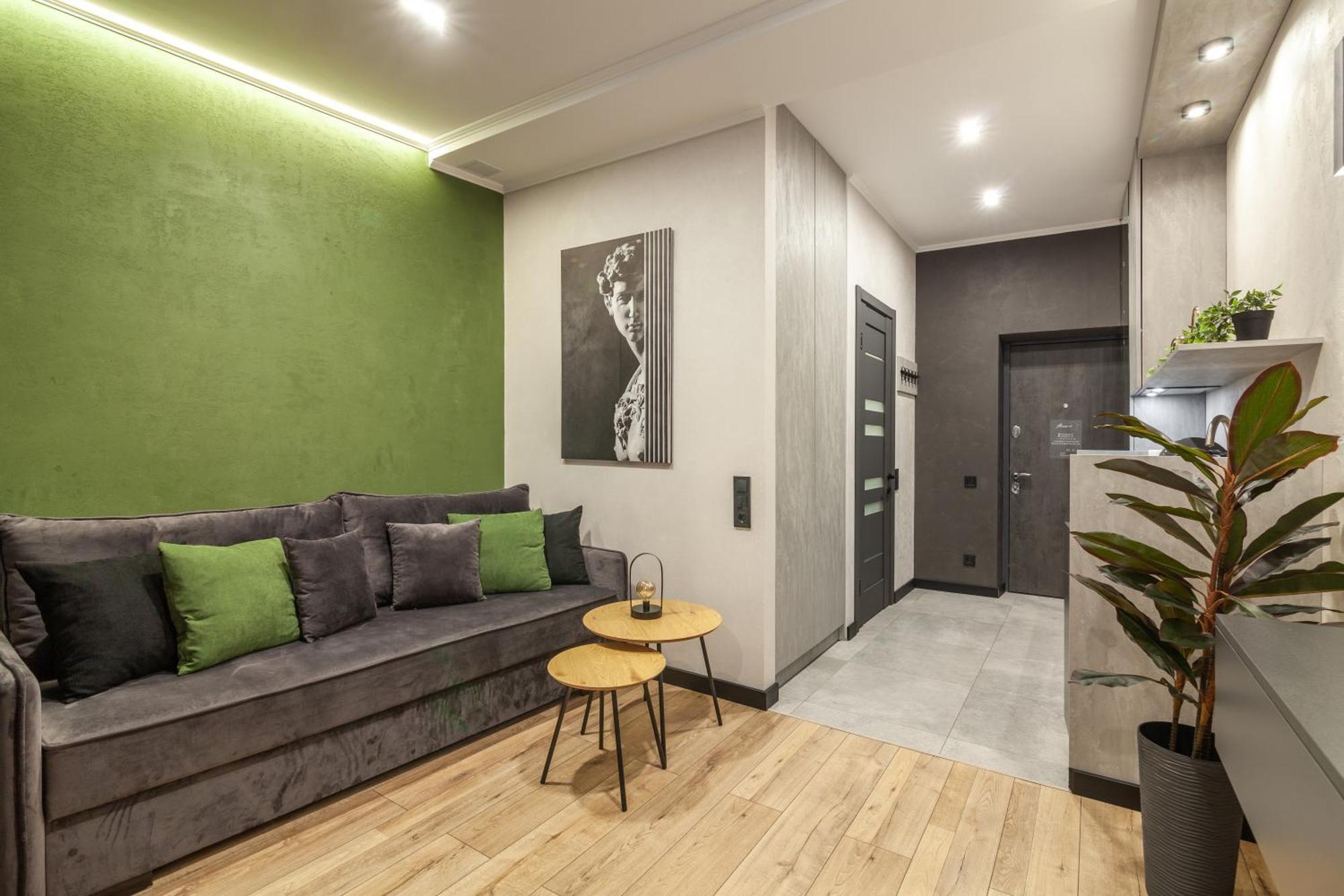 Studio Near Opera Lviv Bagian luar foto